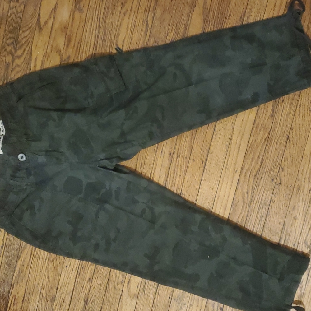 Vintage DKNY Capris